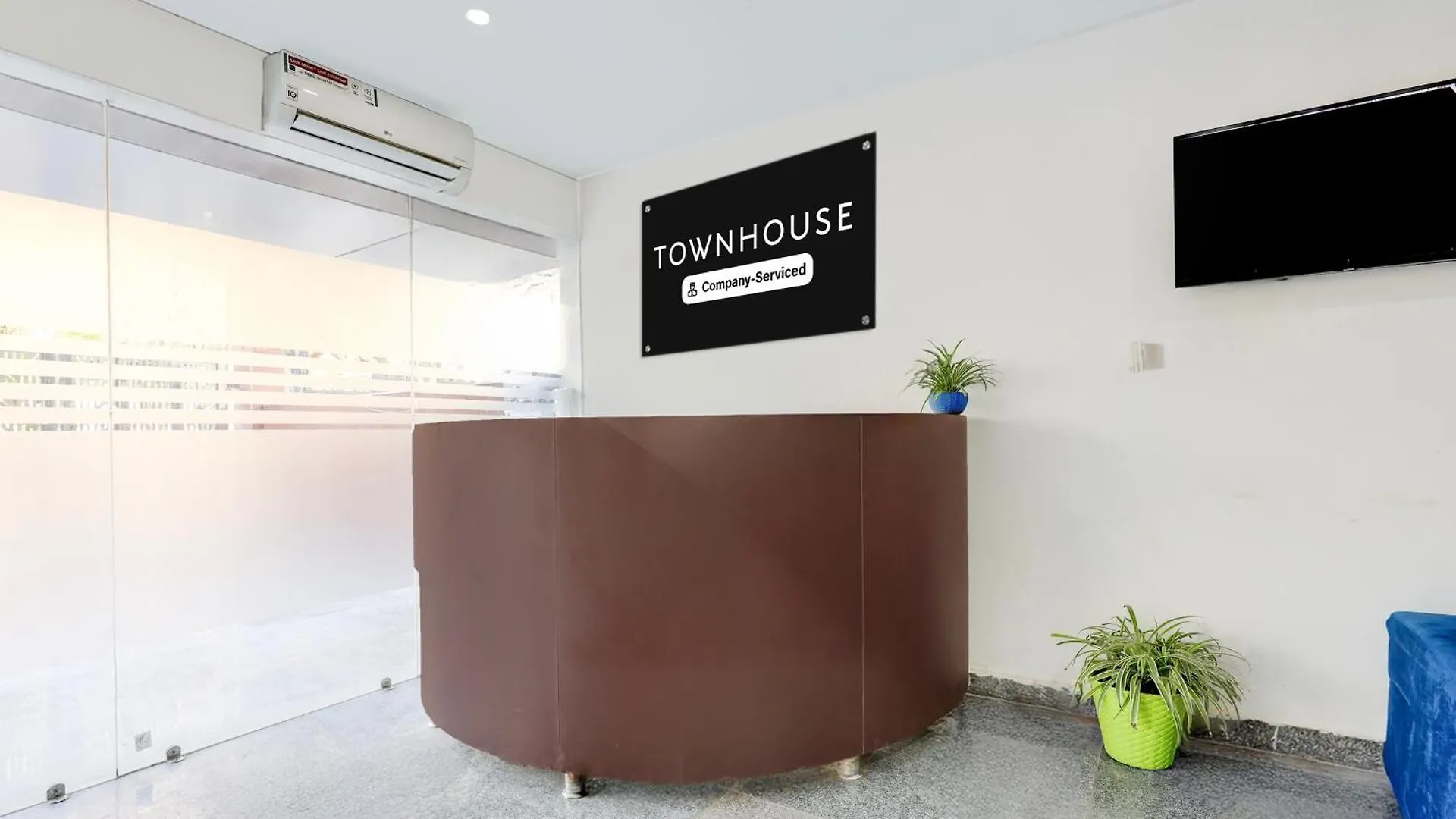 Super Townhouse Sector 1 Manesar Hotel Gurgaon