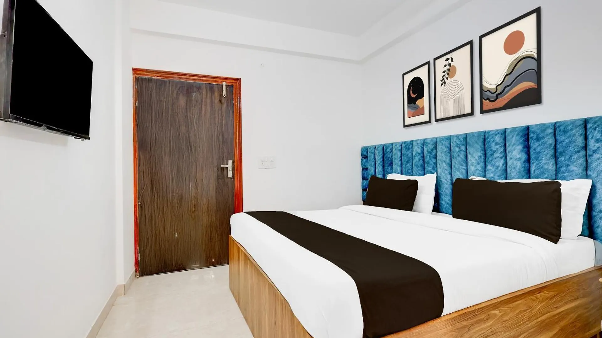 Super Townhouse Sector 1 Manesar Hotel Gurgaon
