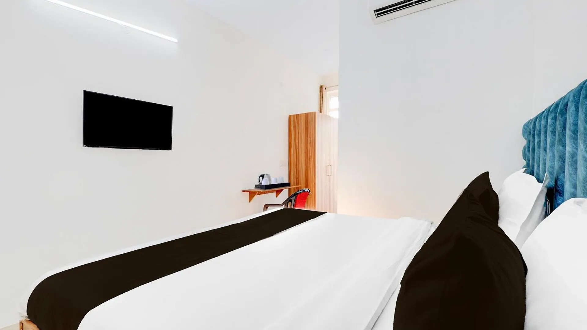 Super Townhouse Sector 1 Manesar Hotel Gurgaon Indien